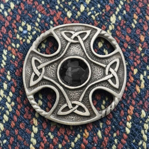 English Pewter Celtic Round Cross Black Gem Stone Brooch in a Gift Box